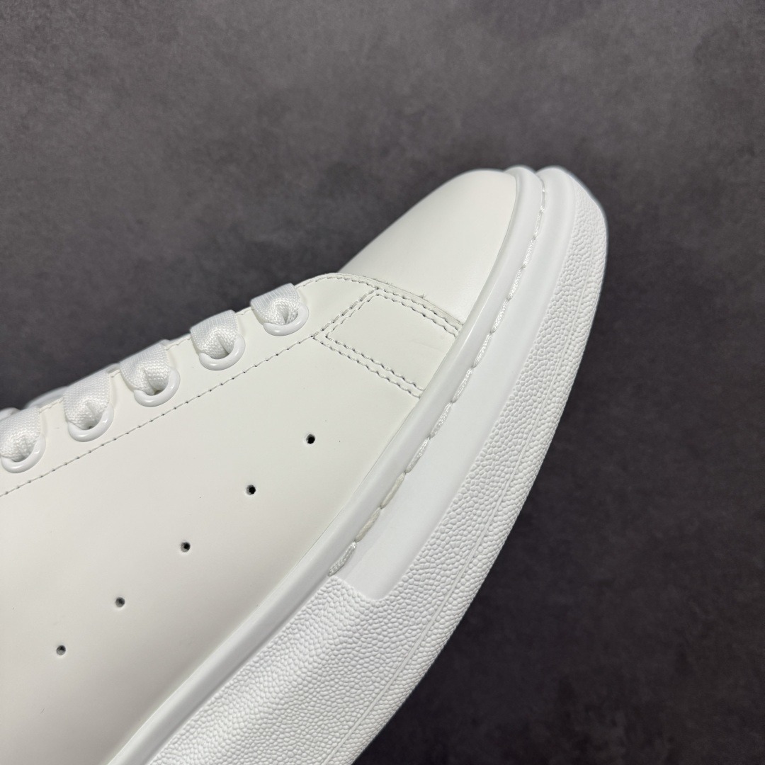 Alexander McQueen Sneaker SH528138