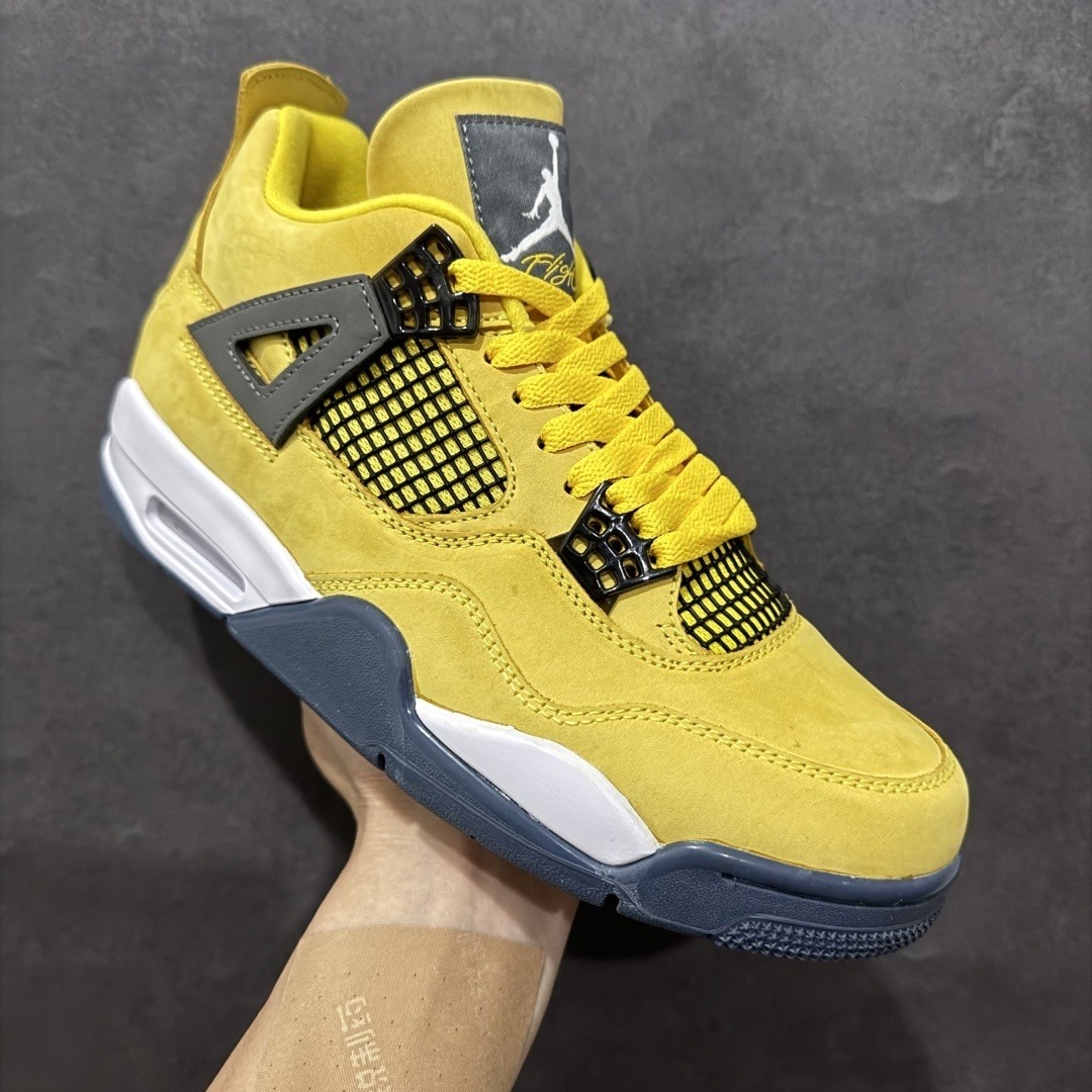 AJ 4 Sneaker SH528199