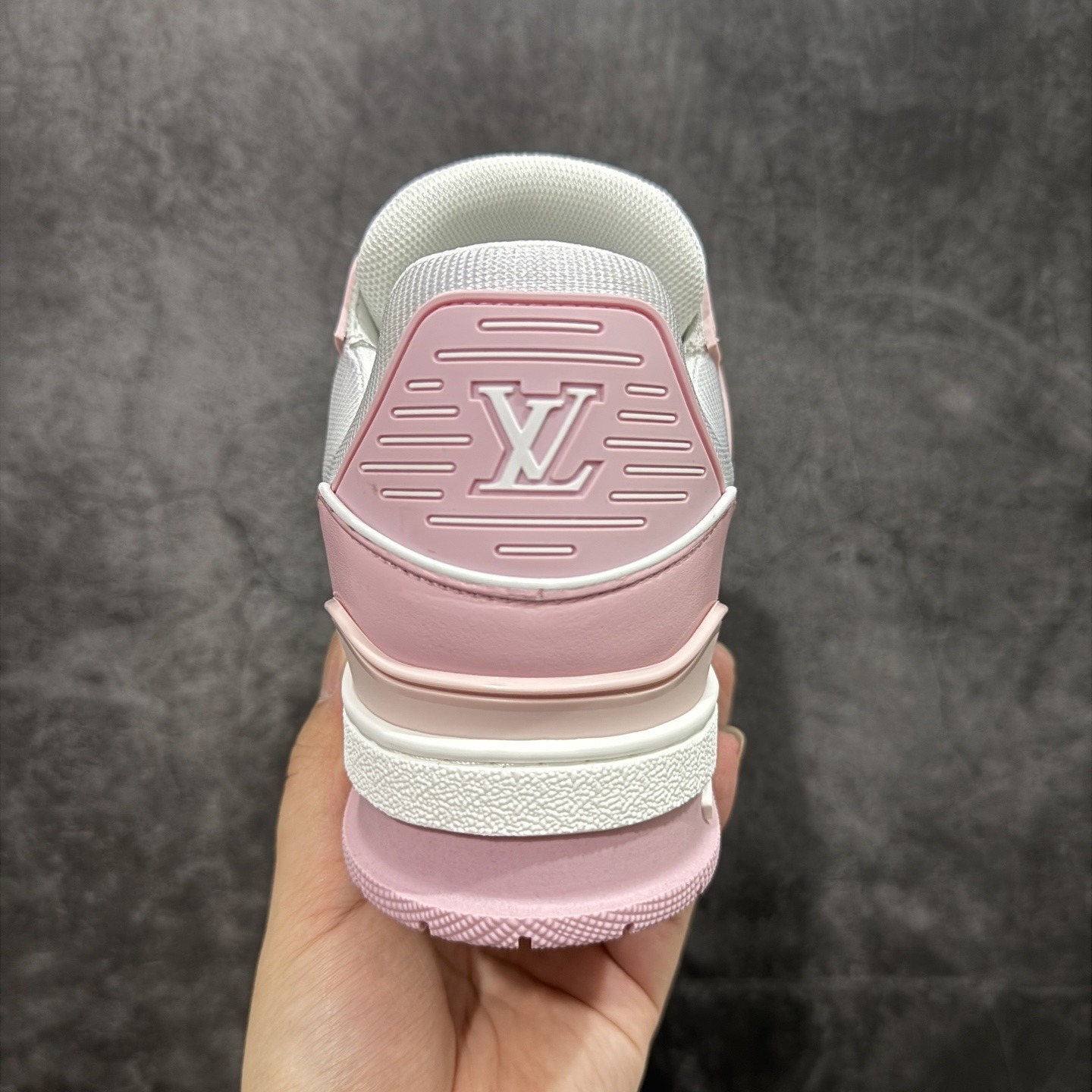 Louis Vuitton Trainer Sneaker T538005