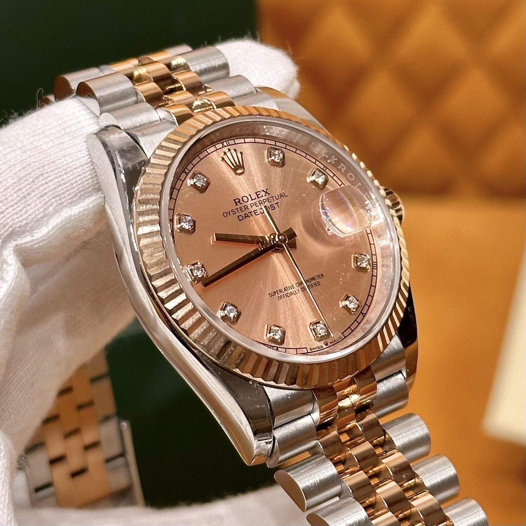 Rolex watch m126221-001