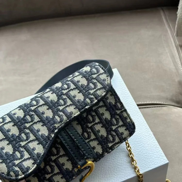 Accessories: Waist Bag, Chain Bag, Transformation Bag, Saddle, Presbyopic Chain, Diagonal Span Metal