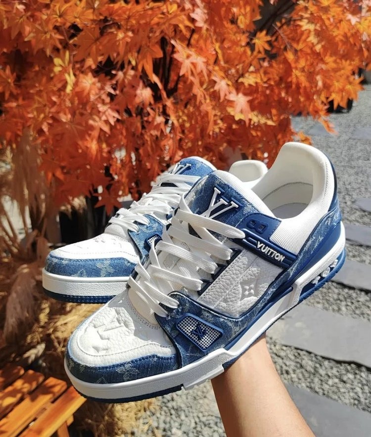 Louis VuittonLight Luxury Men's Shoes, Board Shoes, Trendy Shoes, Thick Soled Shoes, Donkey Sneakers