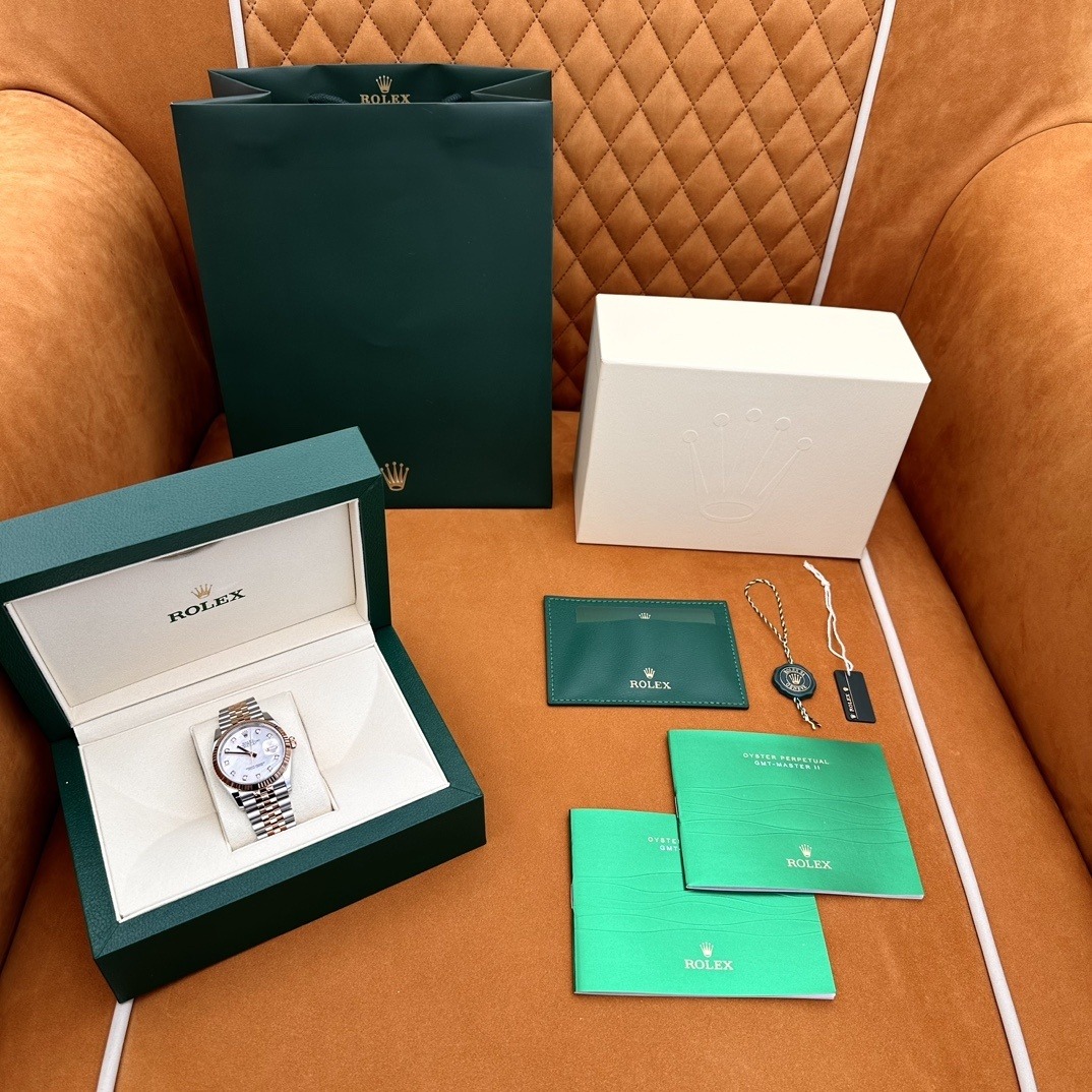 Rolex watch m126231-0021