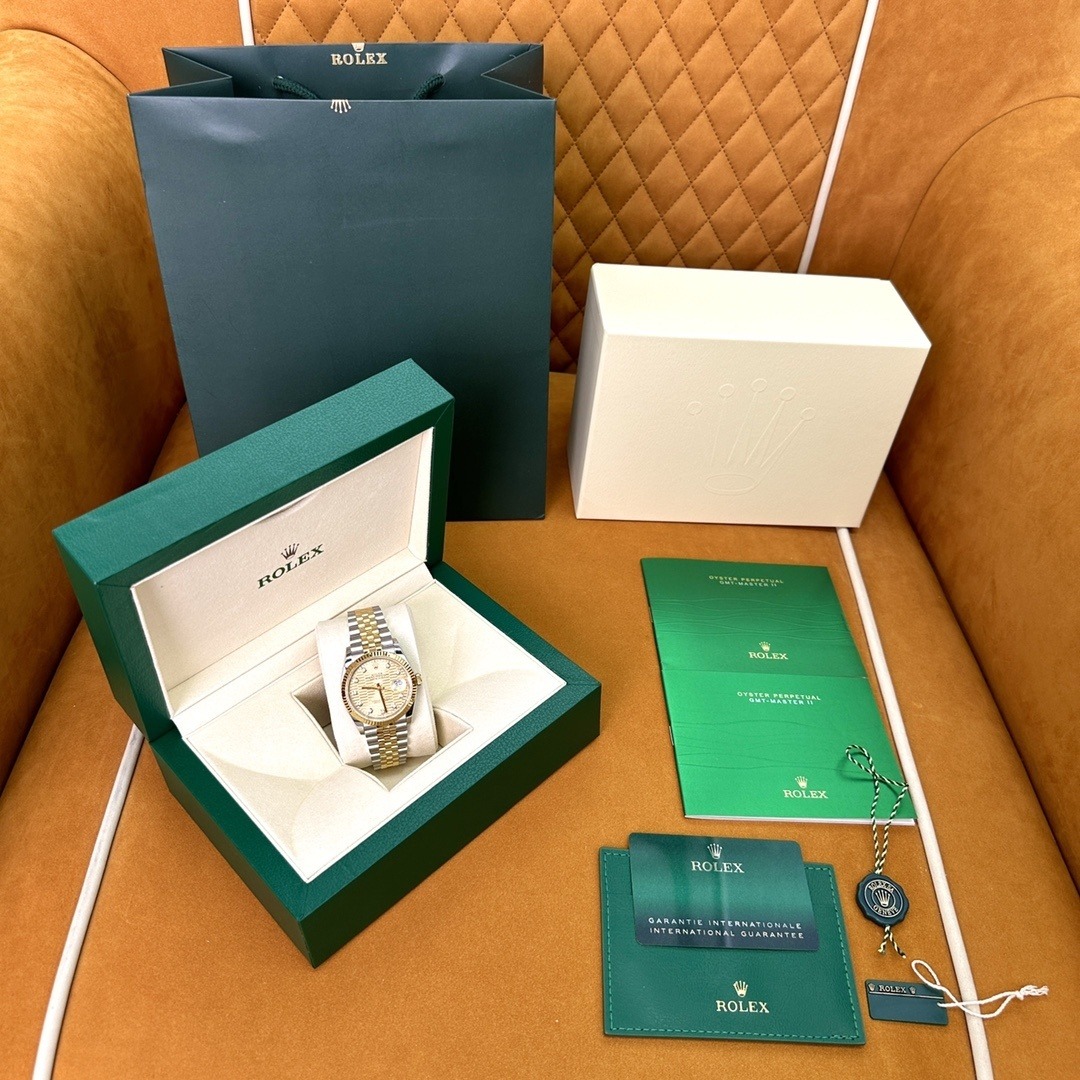 Rolex watch m126233-0045