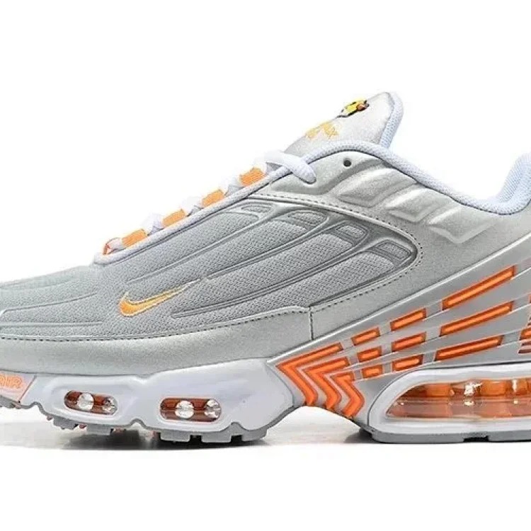 Max Plus 3 Casual Sneakers