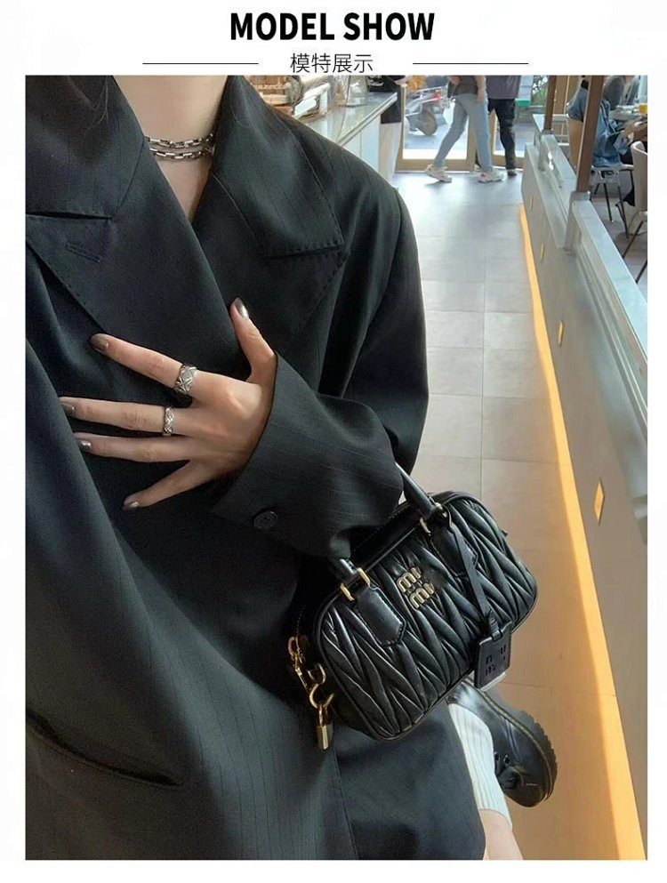 Miu Miu Miumiu Retro Leather Crossbody Bag