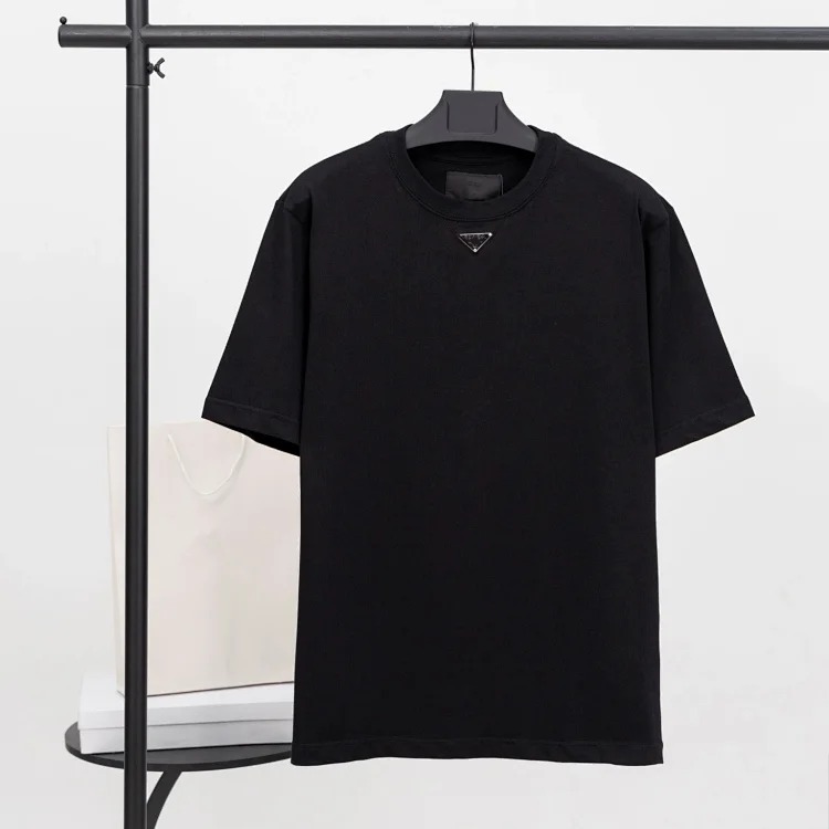 Metal triangle logo series style P short-sleeved T-shirts for men and women