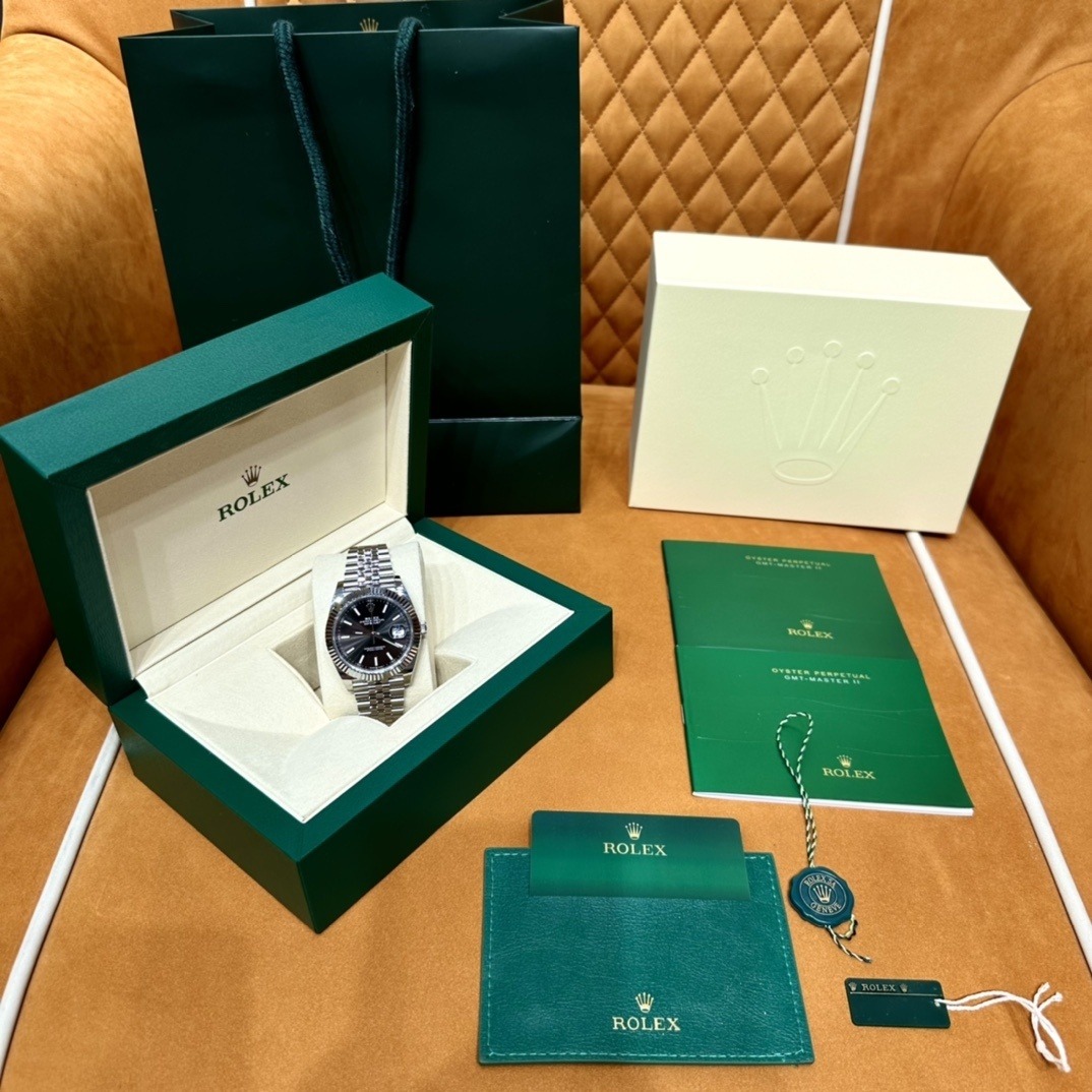 Rolex watch m126334-0018