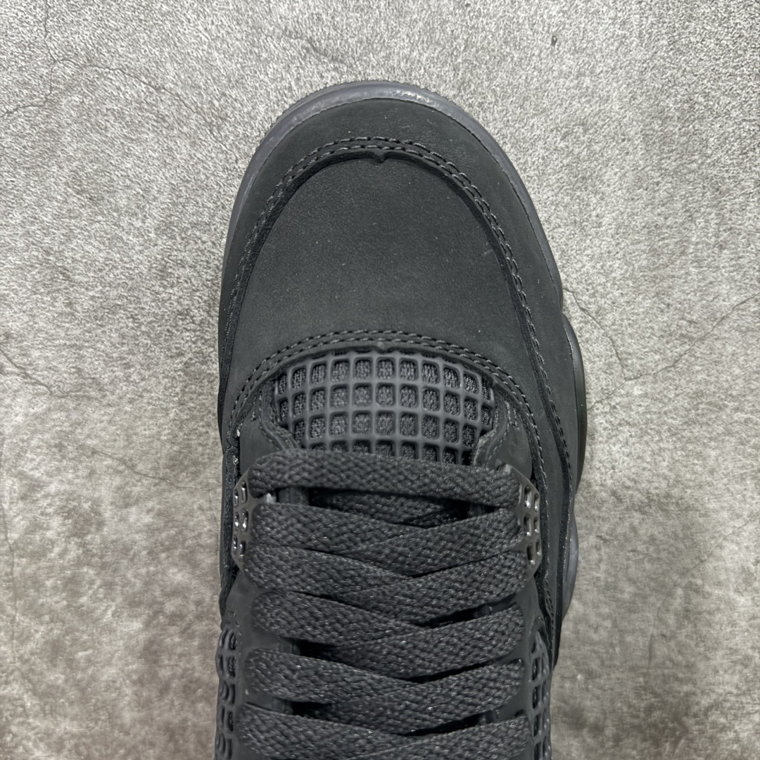 AJ 4 Sneaker SH528182