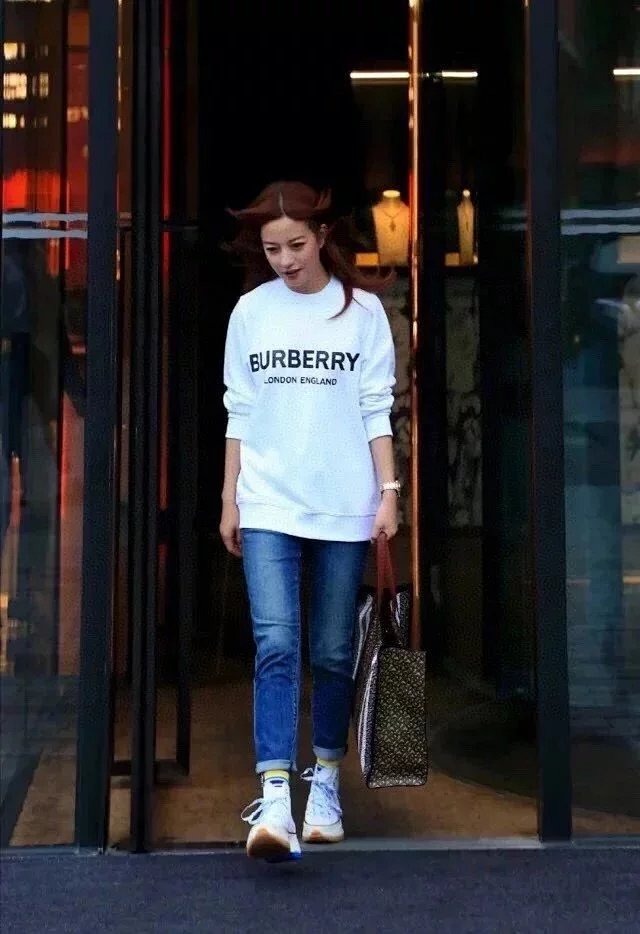 Burberry Original Tote Bag Shopping Bag Original Single Handbag Handbag Single Shoulder Crossbody Bag