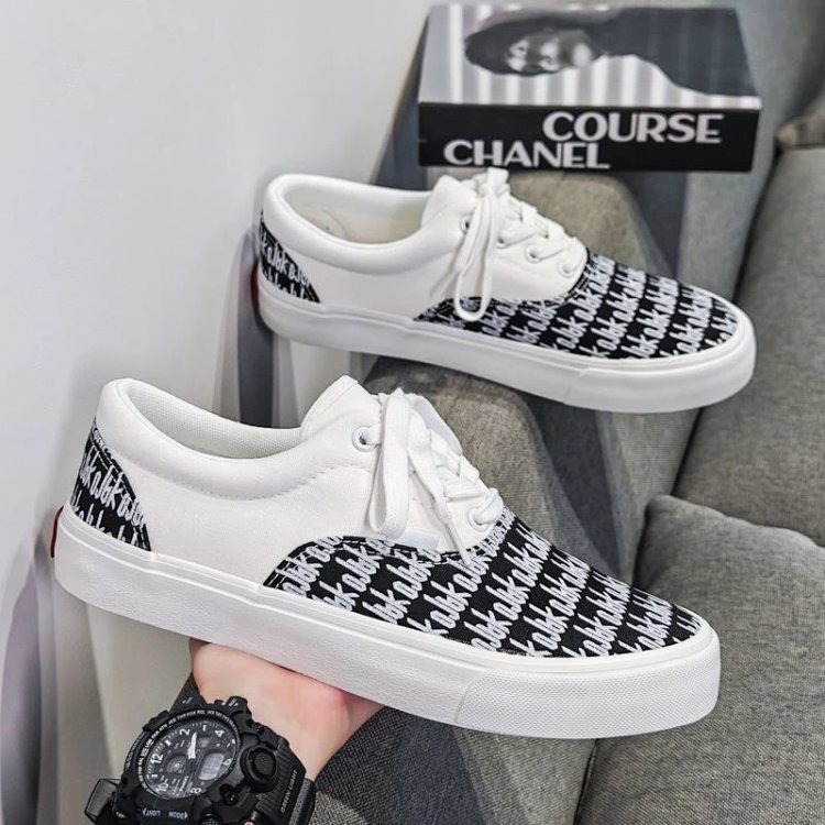 Wansi Board Shoes, One Foot Low Cut ShoesFear of God X Vans Era 95 Dx White Black Fog