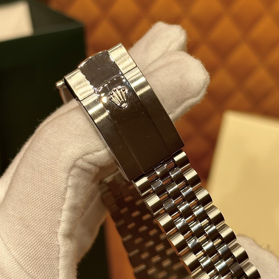 Rolex watch m126284rbr-0029