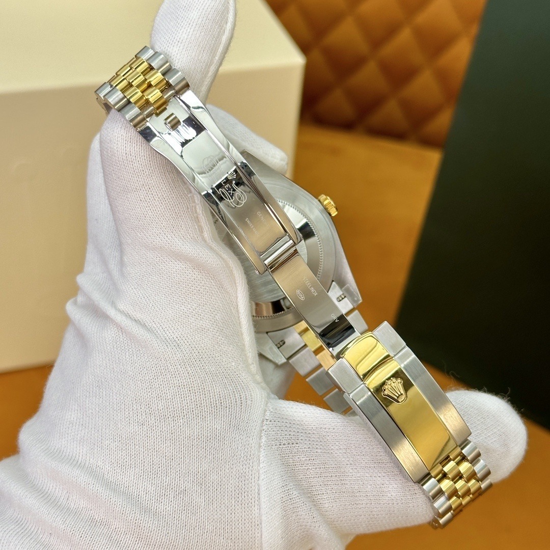 Rolex watch M126333-0006