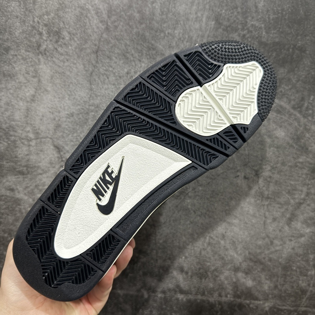 AJ 4 Sneaker SH528191