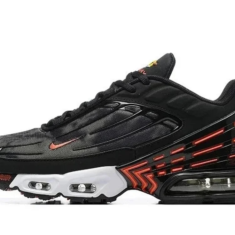 Max Plus 3 Casual Sneakers
