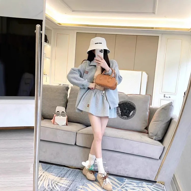 Letter lapel space cotton jacket