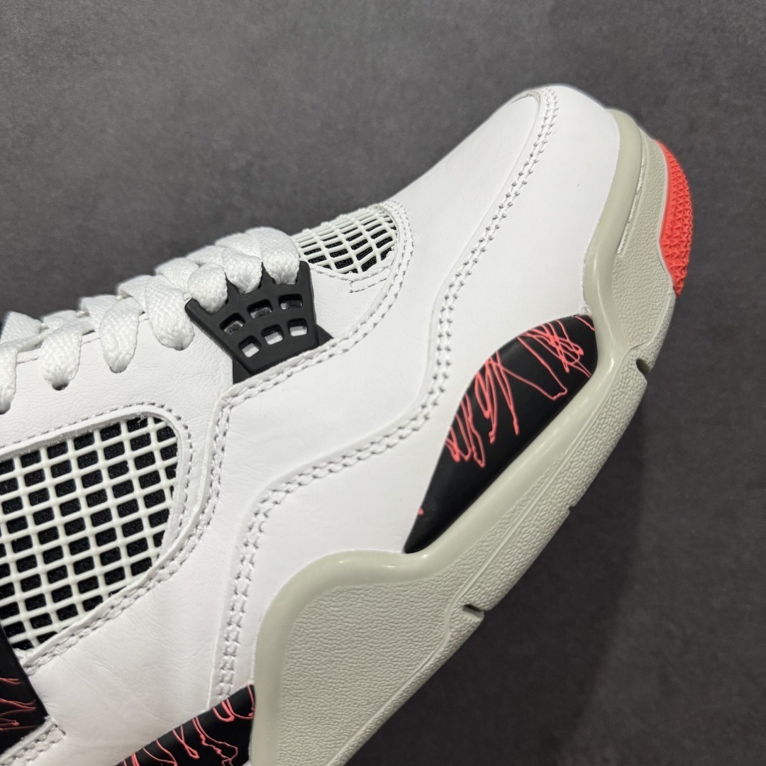 AJ 4 Sneaker SH528198