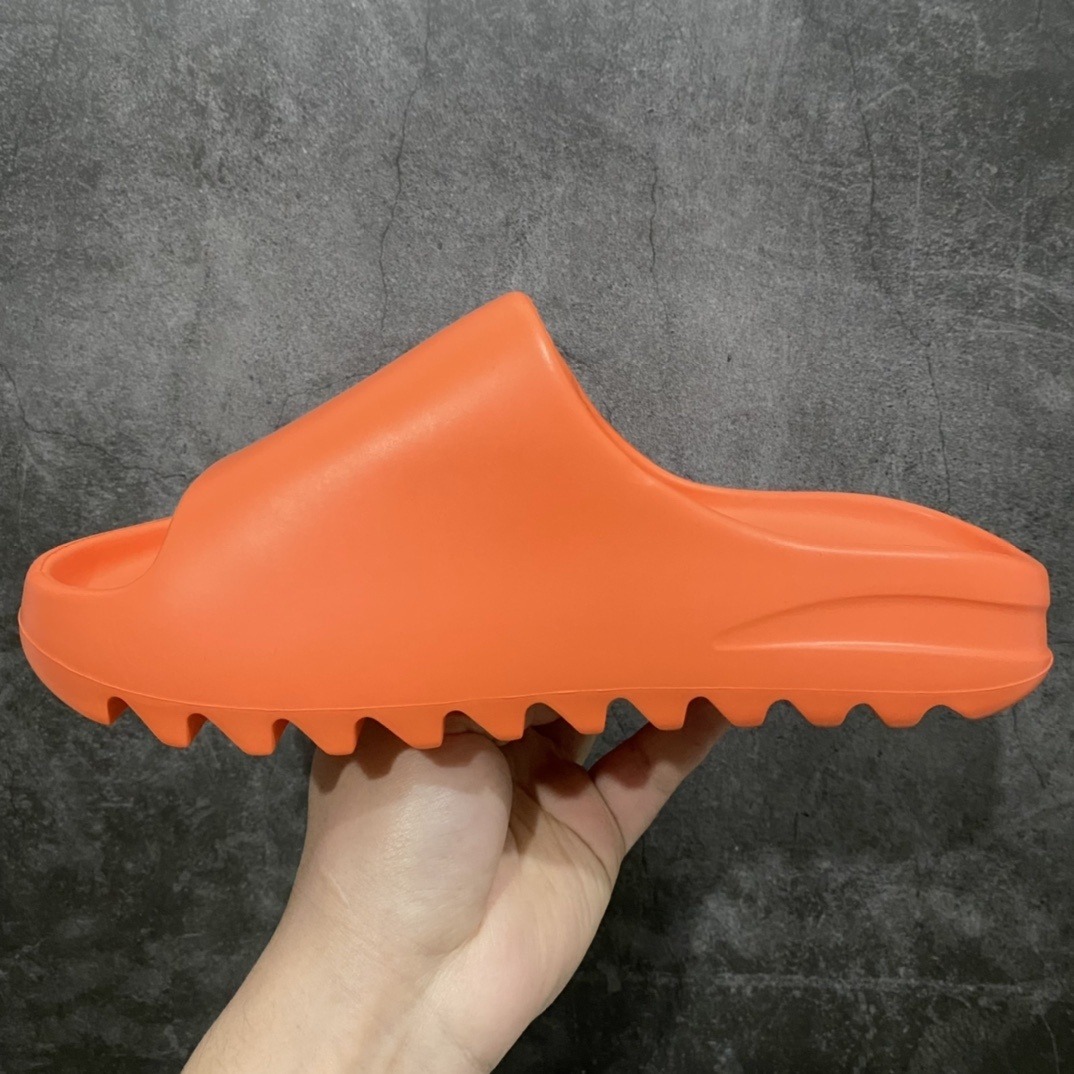Adidas Slippers T538016