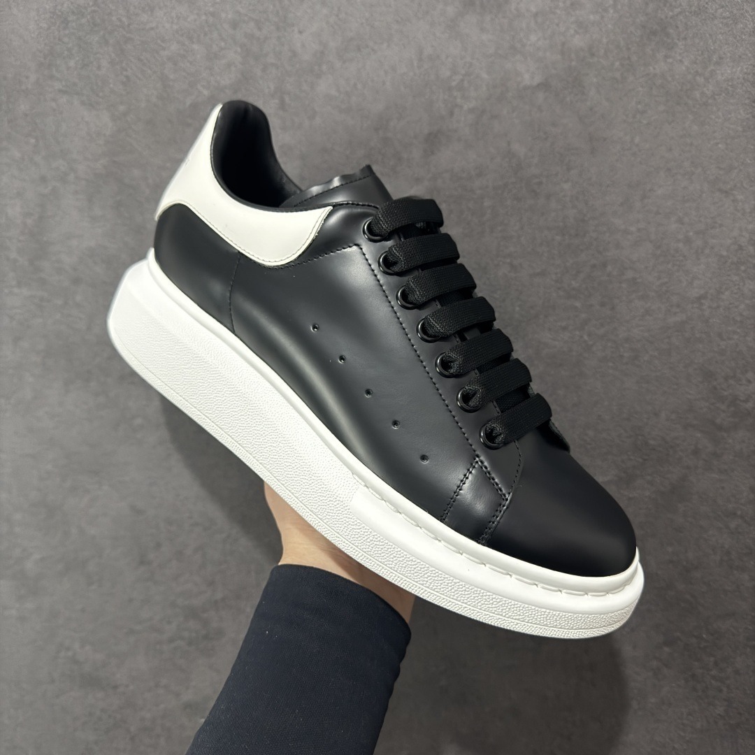 Alexander McQueen Sneaker SH528139