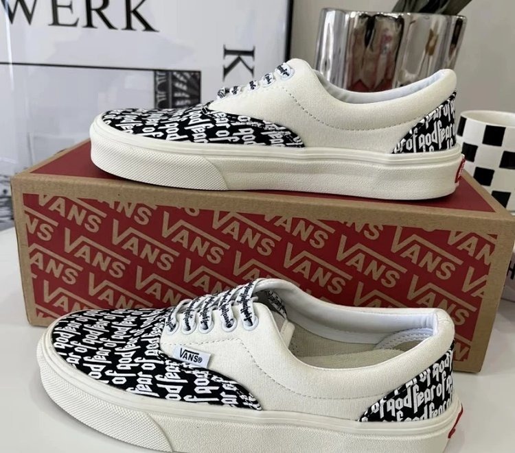 Wansi Board Shoes, One Foot Low Cut ShoesFear of God X Vans Era 95 Dx White Black Fog