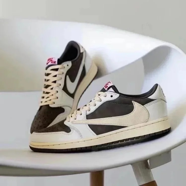 Youth Fashion Shoes ()