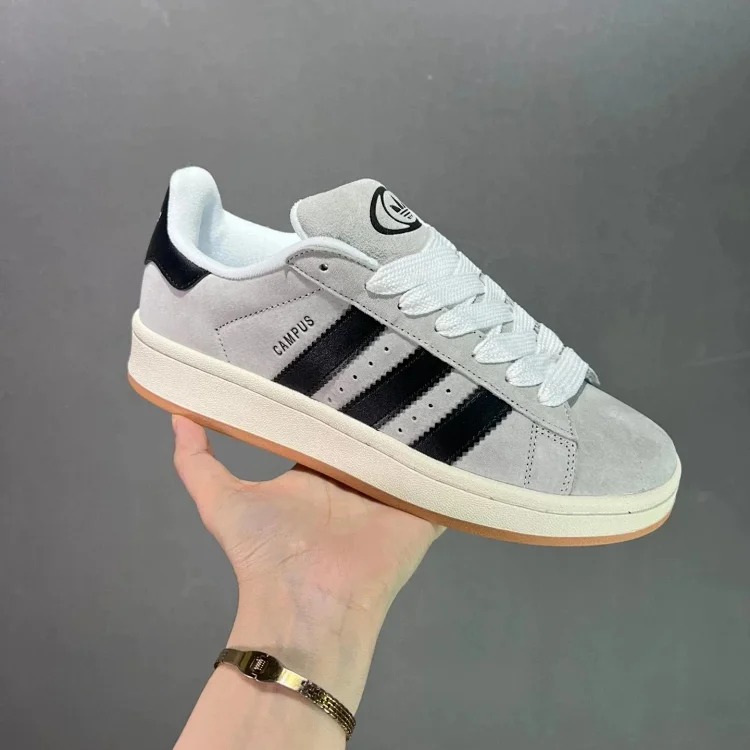 1013 AD 经典复古休闲板鞋 HQ8708 product image