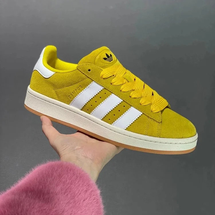 1013 AD 经典复古休闲板鞋 HQ8708 product image