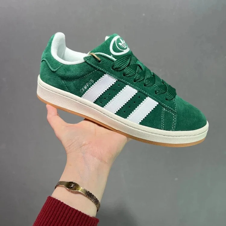 1013 AD 经典复古休闲板鞋 HQ8708 product image