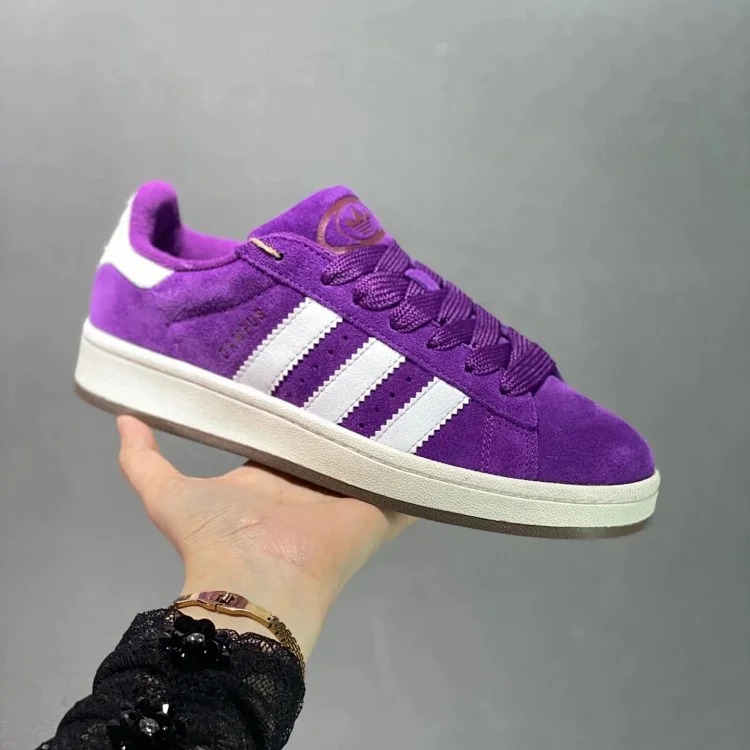 1013 AD 经典复古休闲板鞋 HQ8708 product image