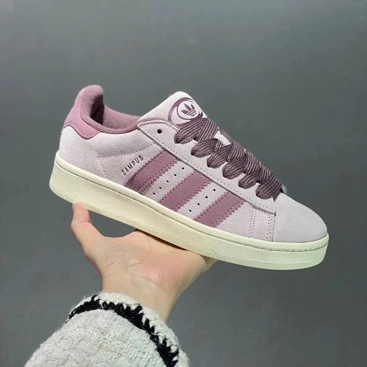 1013 AD 经典复古休闲板鞋 HQ8708 product image