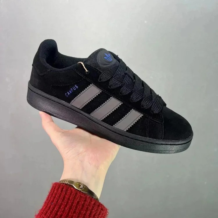 1013 AD 经典复古休闲板鞋 HQ8708 product image