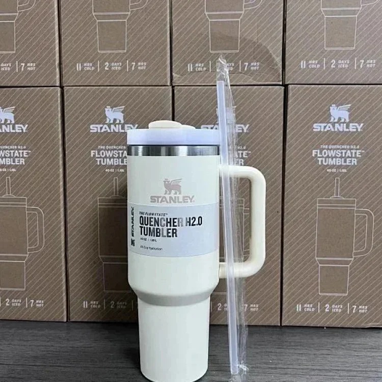 青春时尚水杯 product image