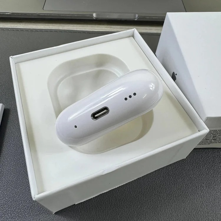 PR02 usb-c with anc ( newest version) product image