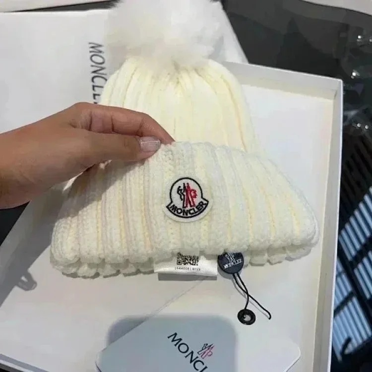 Autumn and Winter Fashion Joker Wool Hat