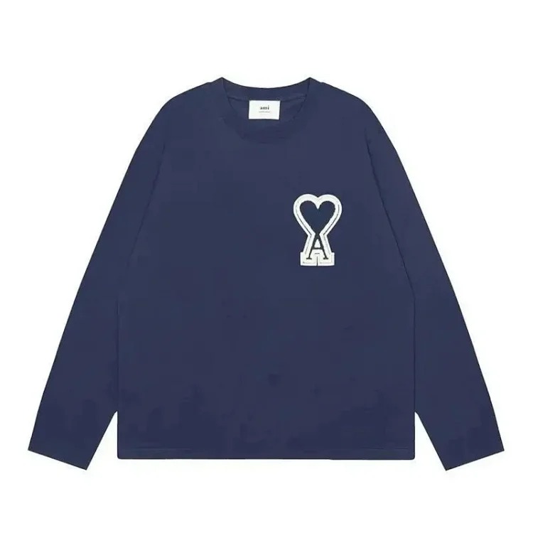 A fashionable sweatshirt