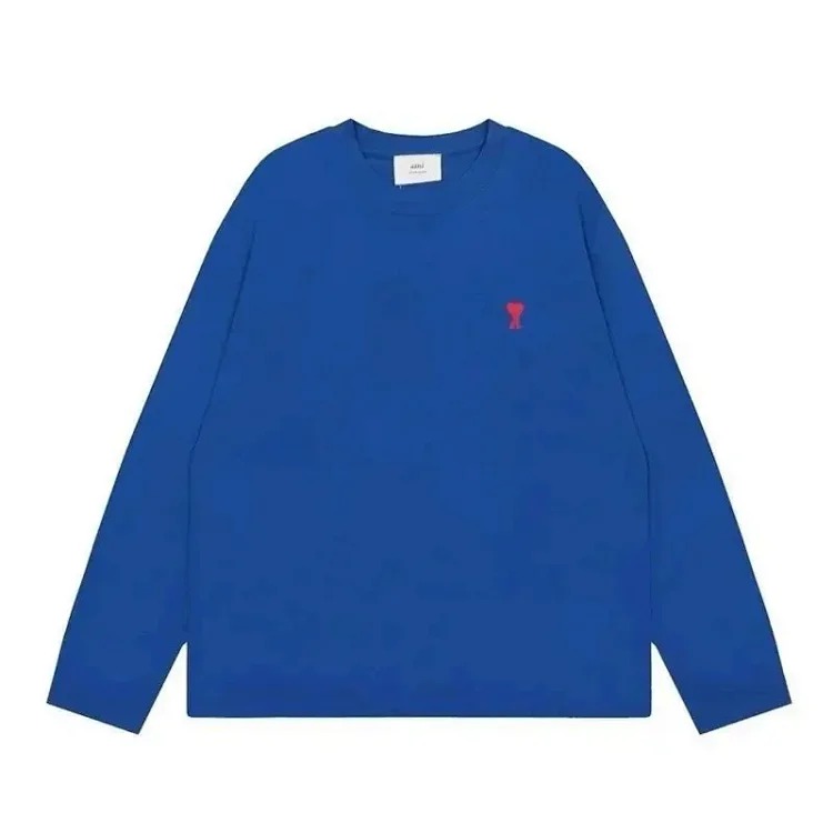 A fashionable sweatshirt