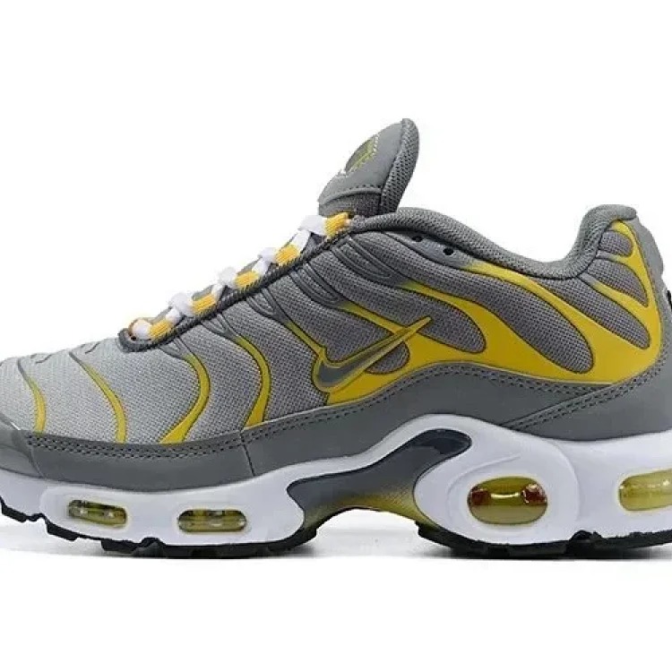 Max Plus TN Sneakers