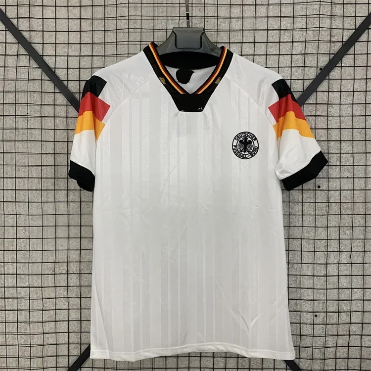 Retro national team series 06 Brazil 04 Portugal France Argentina Germany home and away short-sleeved and long-sleeved
