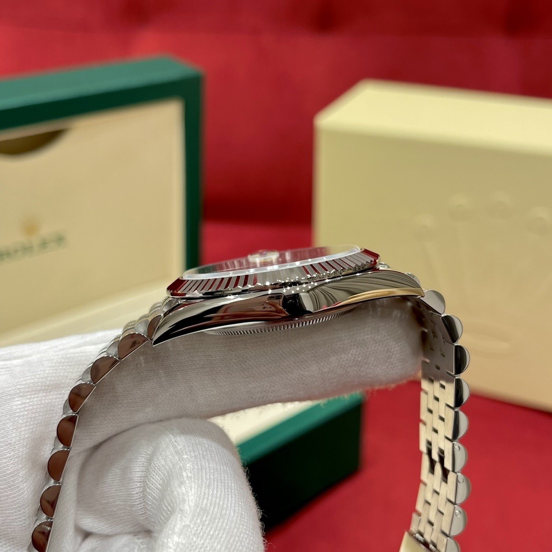 Rolex watch m126334-0014