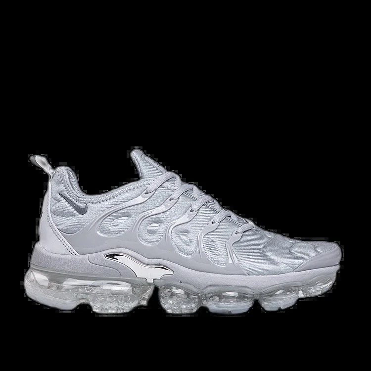 Plus (1) Casual Sneakers