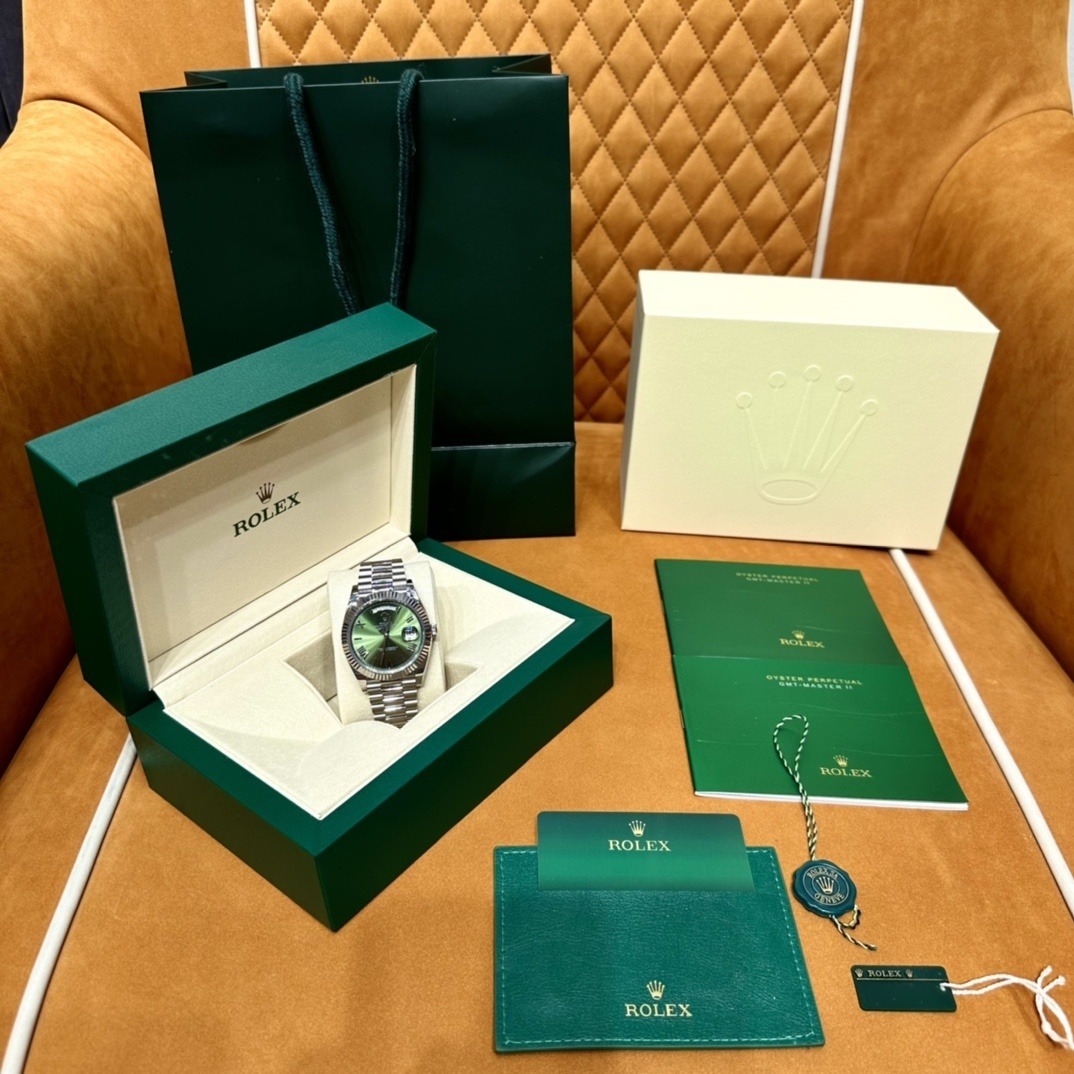 Rolex watch m228239-0033