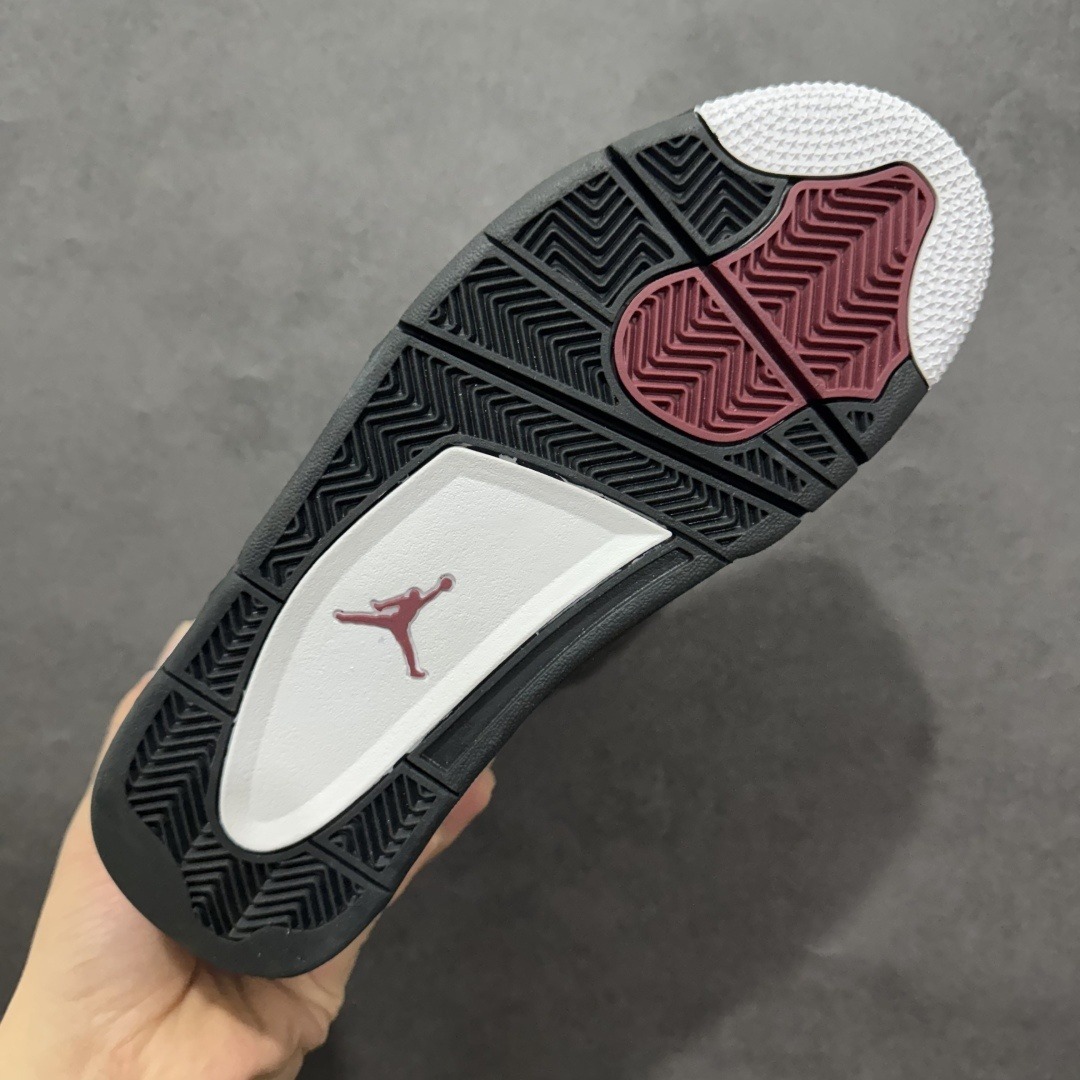 AJ 4 Sneaker SH528194