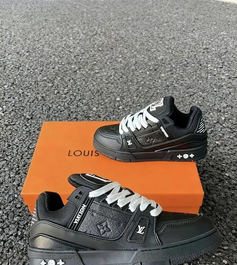 Louis Vuitton Men's Shoes, Board Shoes, Trendy Shoes, Thick Soled Shoes, Low Cut Casual Shoes for Daily Life