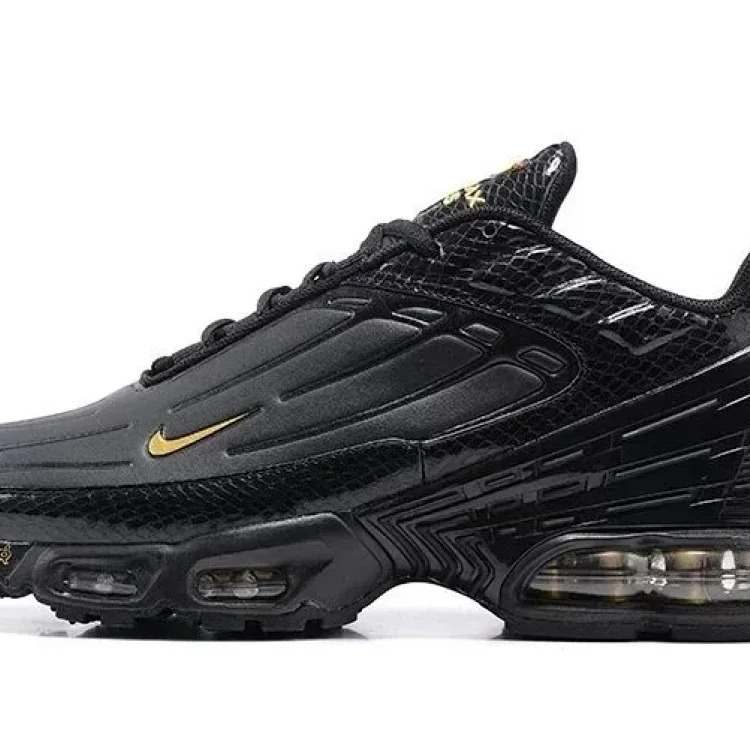 Max Plus 3 Casual Sneakers
