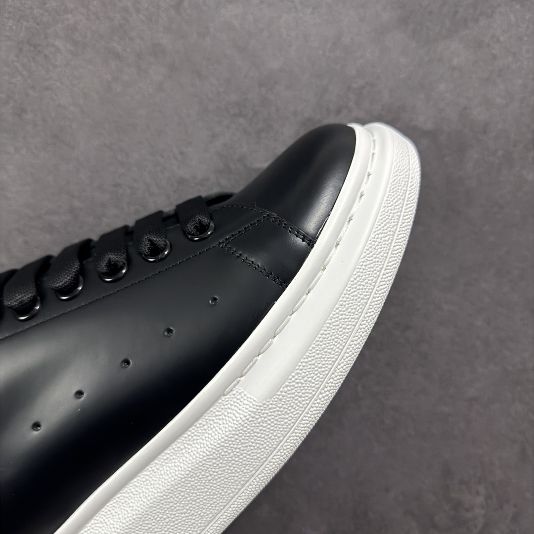 Alexander McQueen Sneaker SH528139