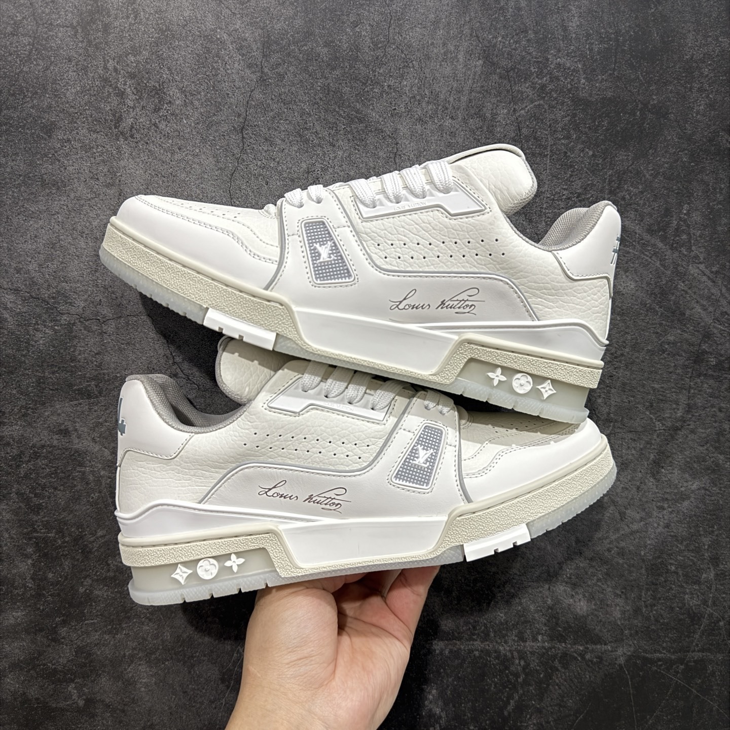 Louis Vuitton Trainer Sneaker T538002
