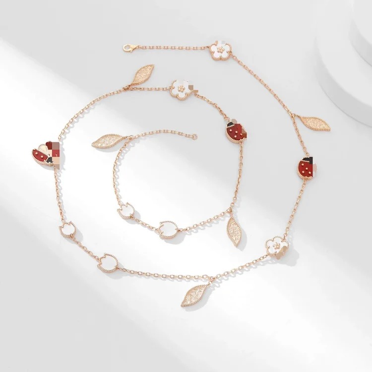 Ten Flowers and Twenty Flowers Necklace Natural Fritillaria