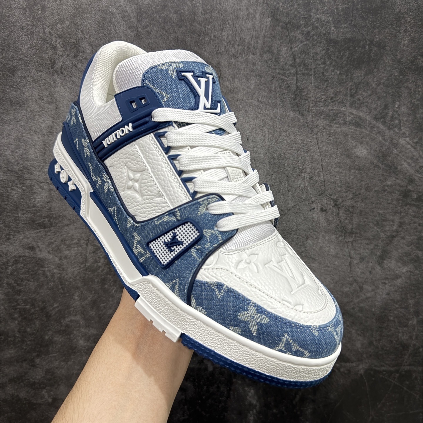 Louis Vuitton Trainer Sneaker T538001