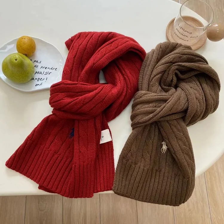Retro British pure wool scarf embroidered