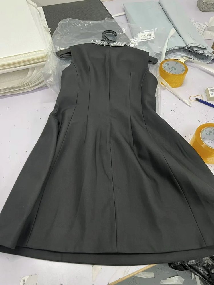Temperament Skirt Socialite Solid Color Sleeveless Waist Cinching Slimming Dress